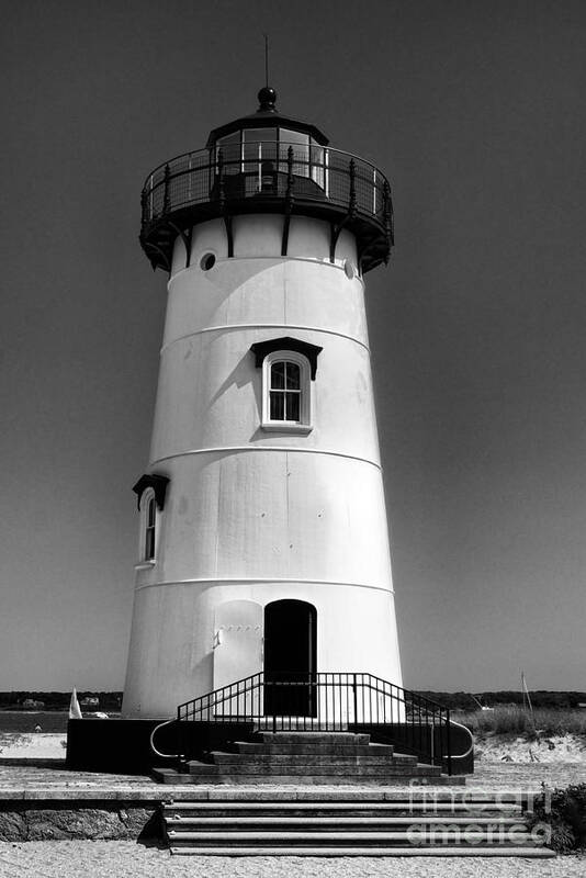 Edgartown Lighthouse Art Print featuring the photograph Outside Edgartown Lighthouse by Mark Miller