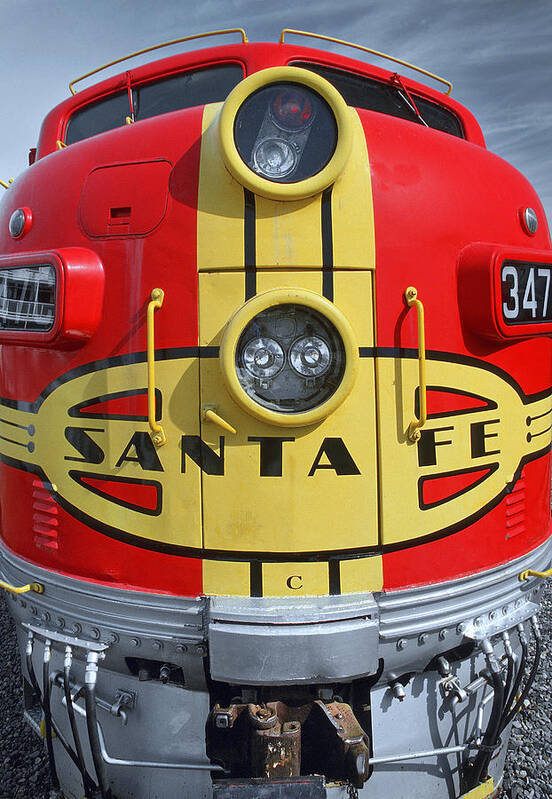 California Railroad Museum Art Print featuring the photograph Santa Fe Railroad Diesel Locomotive by Richard Hansen