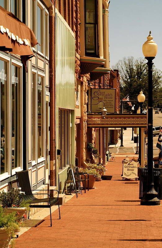 Guthrie Art Print featuring the photograph Sidewalk by Roseann Errigo