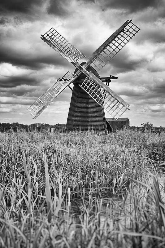 Herringfleet Art Print featuring the photograph Wind pump at Herringfleet by Ian Merton