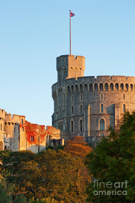 Berkshire Art Print featuring the photograph Windsor castle #1 by Andrew Michael