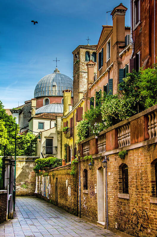 Venice Art Print featuring the photograph Alleyway by Wolfgang Stocker