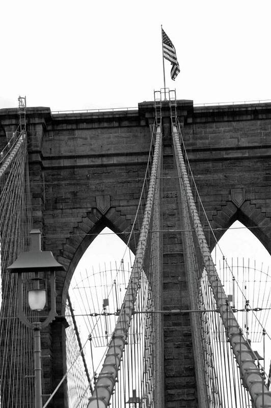 Brooklyn Bridge Art Print featuring the photograph Brooklyn Bridge 02 BW - New York by Pamela Critchlow