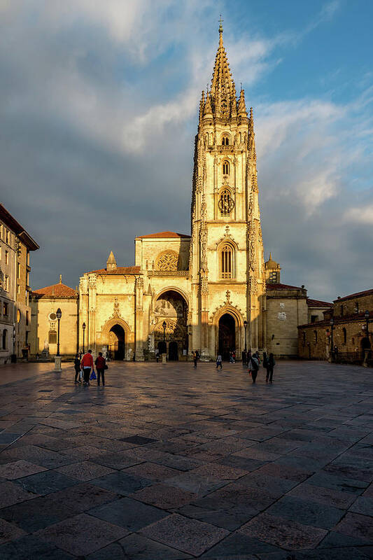 Spain Art Print featuring the photograph Cathedral of Oviedo by Ric Schafer