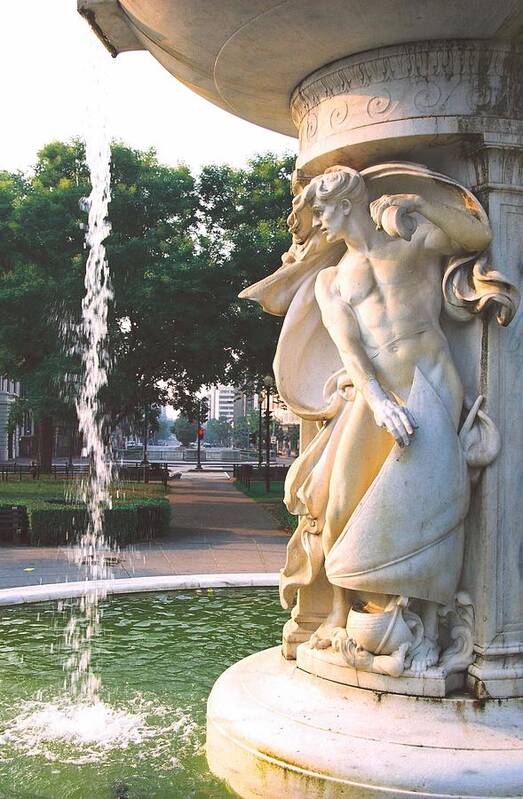 Dupont Circle Fountain Art Print featuring the photograph Dupont Circle Fountain Vertical by Claude Taylor