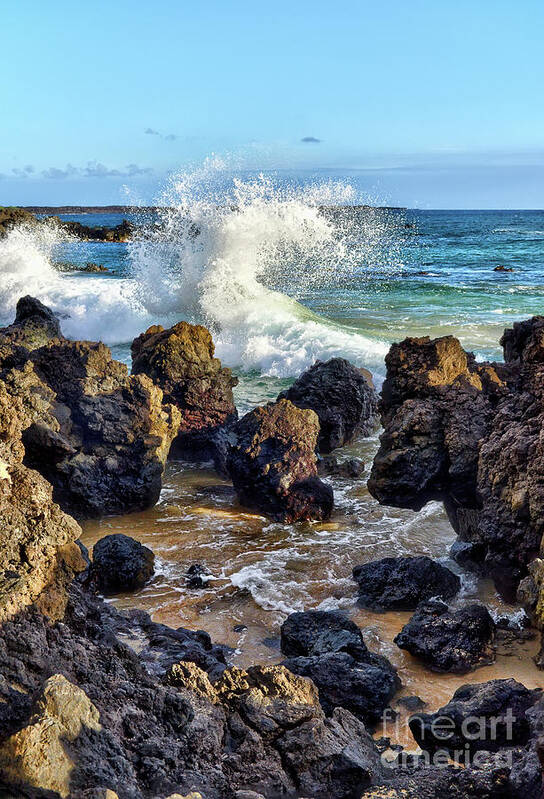 Maui Art Print featuring the photograph Maui Wave Crash by Eddie Yerkish