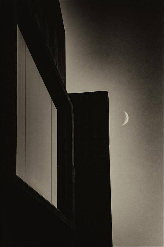 Metropolitan Museum And Moon Art Print featuring the photograph Metropolitan Museum and Moon by Robert Ullmann