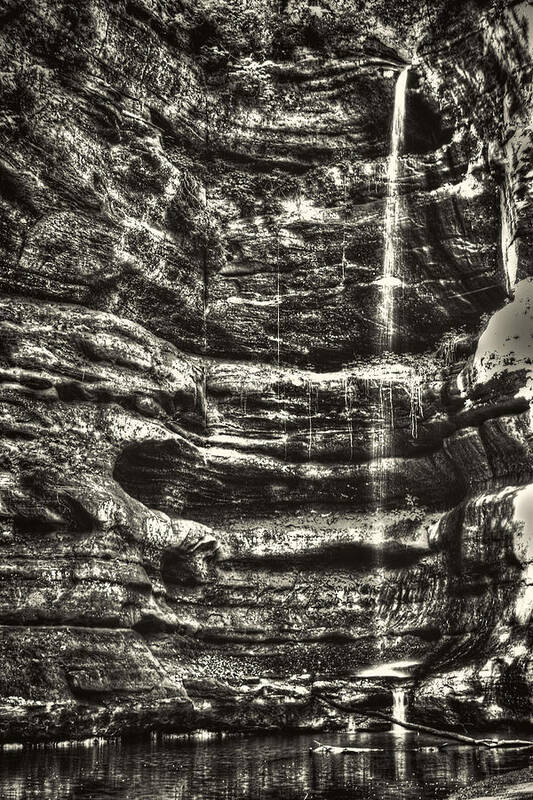 Starved Rock Art Print featuring the photograph St Louis Canyon at Starved Rock State Park by Roger Passman