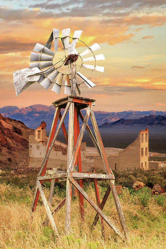 Aermotor Windmill Art Print featuring the photograph Aermotor Windmill by James Eddy