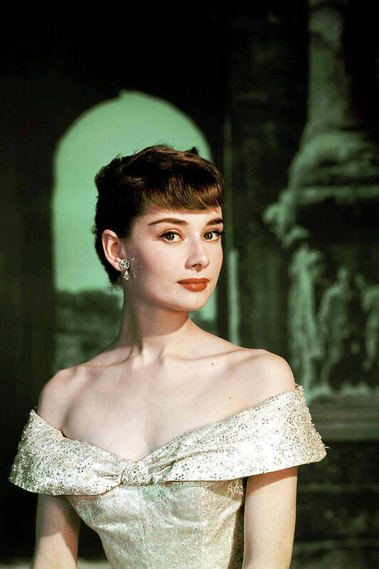 Fashion Tips for the Common Princess: Audrey Hepburn in Roman Holiday