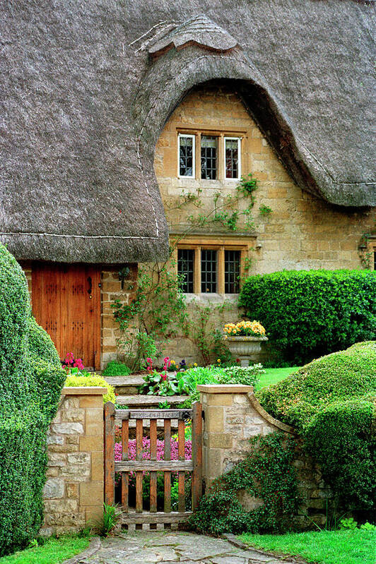 Areas Art Print featuring the photograph Picturesque Cotswolds - Chipping Campden thatched cottage by Seeables Visual Arts