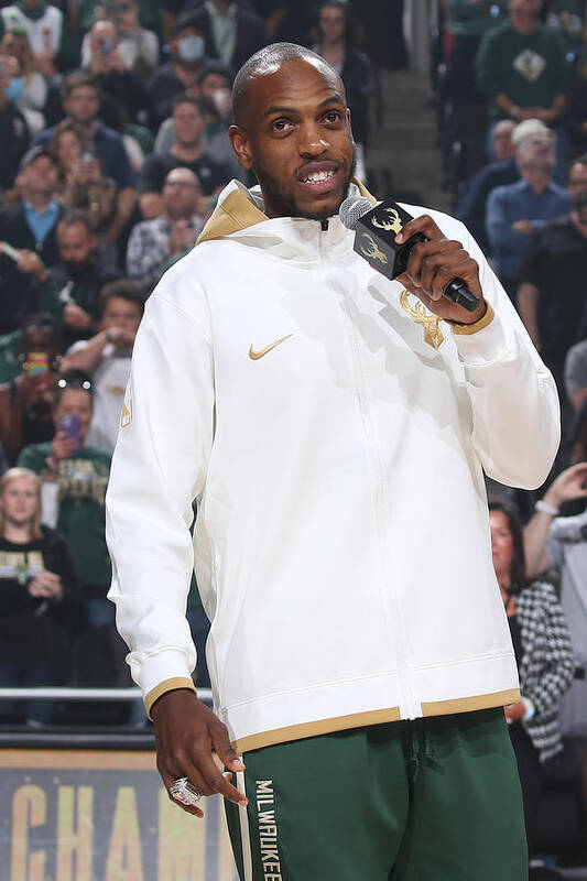 Khris Middleton Art Print featuring the photograph Khris Middleton by Gary Dineen