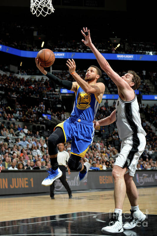 Stephen Curry Art Print featuring the photograph Stephen Curry by Mark Sobhani