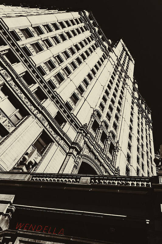 Chicago Art Print featuring the photograph Wendella by Andrew Paranavitana