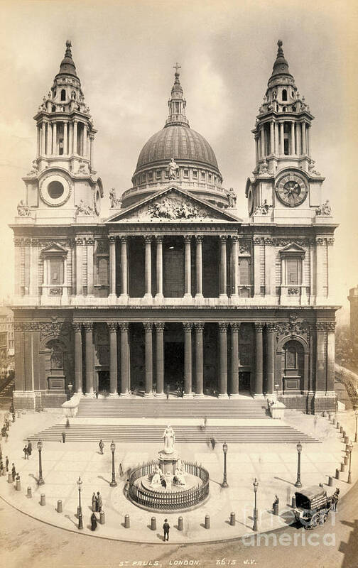 People Art Print featuring the photograph St. Pauls Cathedral by Bettmann
