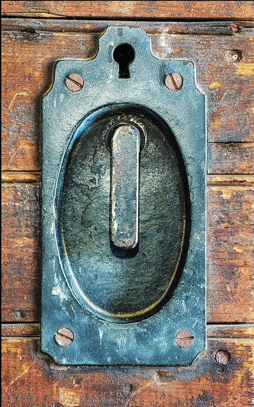 Keyhole Art Print featuring the photograph Vintage Barn Door Keyhole And Handle by Gary Slawsky