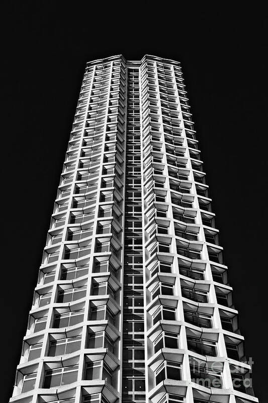Architecture Art Print featuring the photograph Centre Point by David Bleeker