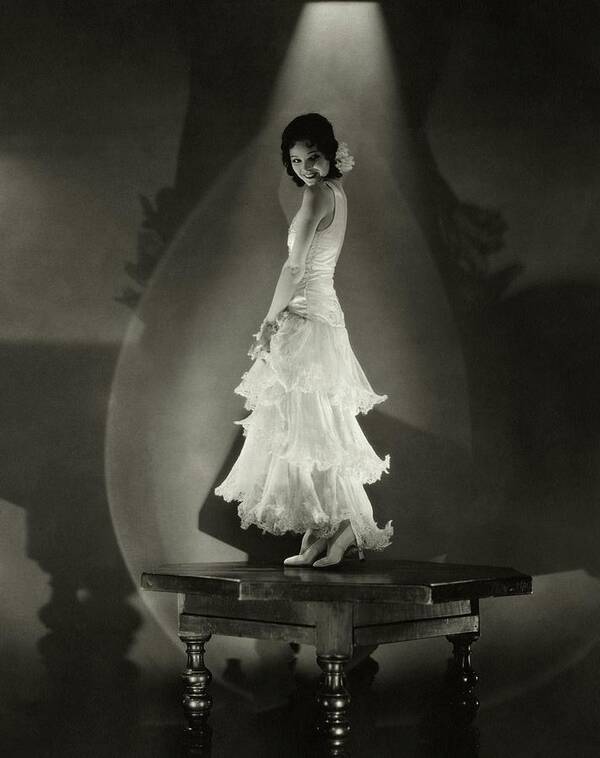 Actress Art Print featuring the photograph Armida Dancing by Edward Steichen