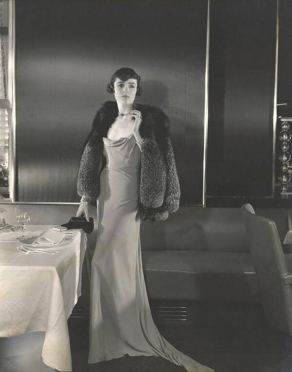 Accessories Art Print featuring the photograph Mrs. William Wetmore Wearing A Gunther Dress by Edward Steichen