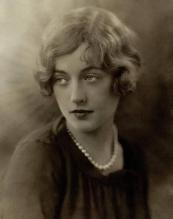 Actress Art Print featuring the photograph Portrait Of Marion Davies by Irving Chidnoff