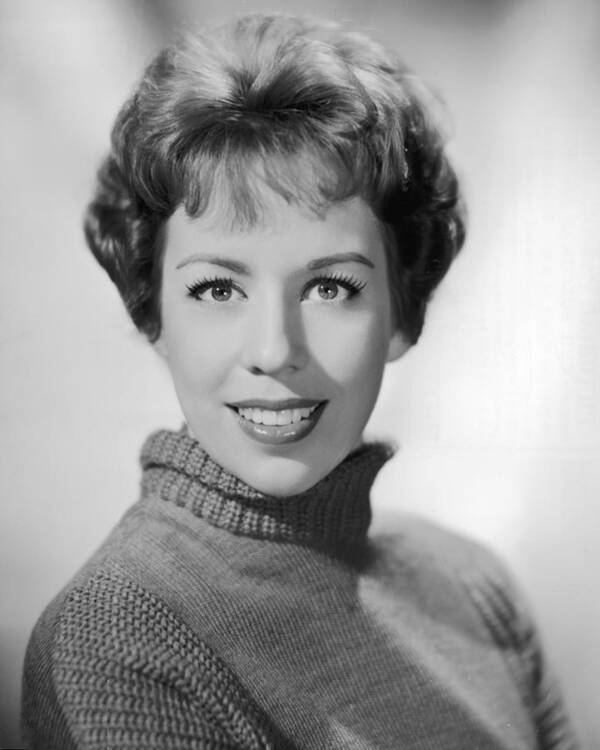 Sweater Art Print featuring the photograph Carol Burnett #2 by Hulton Archive