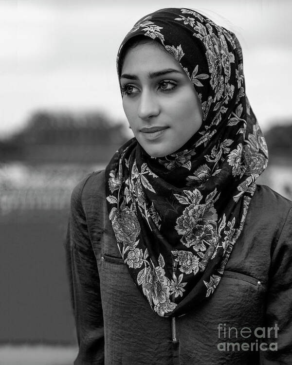 5266 Art Print featuring the photograph Hijabi portraits by FineArtRoyal Joshua Mimbs