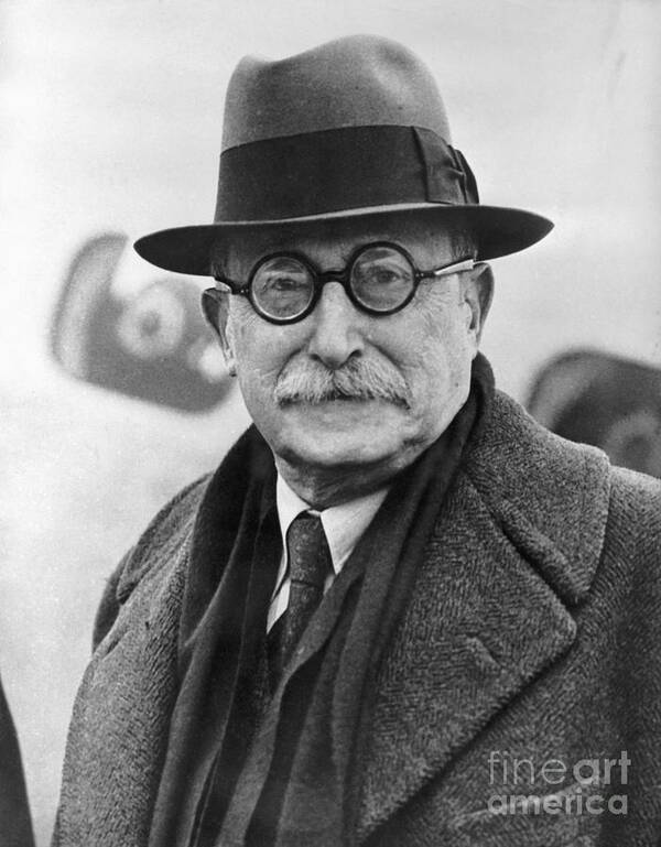People Art Print featuring the photograph Leon Blum In Head And Shoulders Picture by Bettmann
