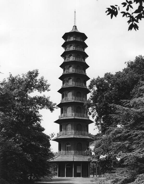 Pagoda Art Print featuring the photograph London Pagoda by Fox Photos