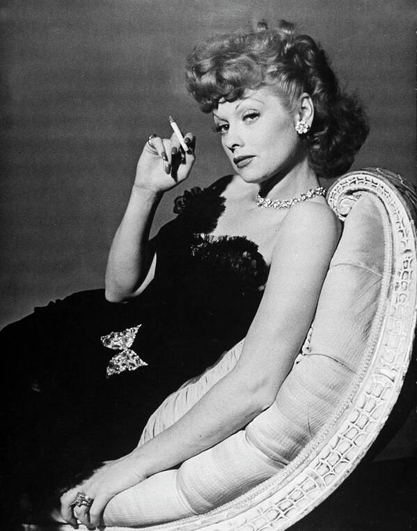Lucille Ball 8 x 10 Photograph in a 11 x 14 Matted Photograph Frame