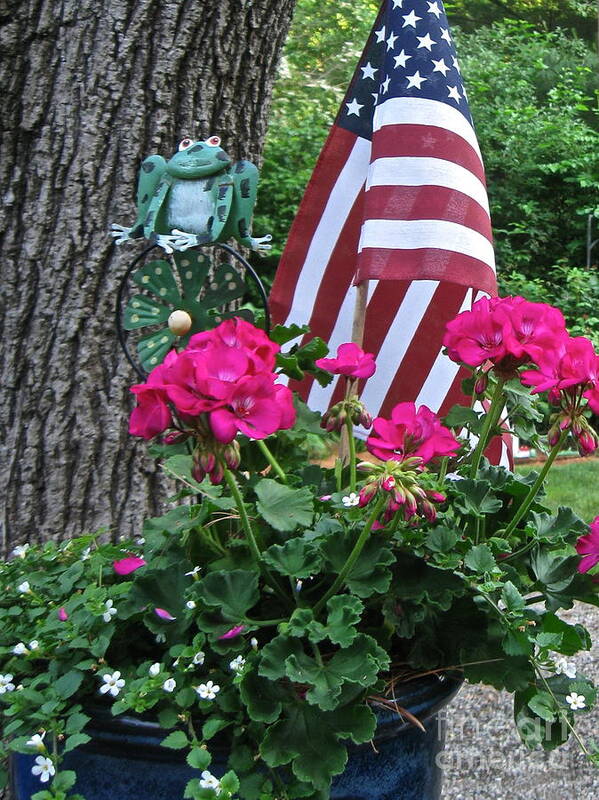 Pink Geranium Art Print featuring the photograph Mom's Pink Geranium by Nancy Patterson