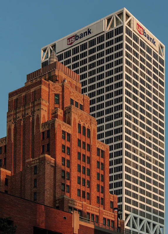 Wisconsin Gas Bldg. Art Print featuring the photograph Contrasting Towers by John Roach