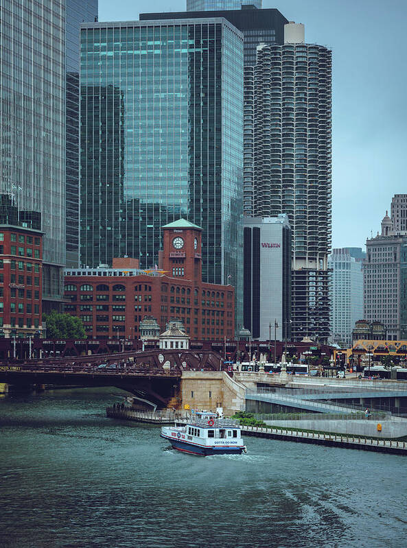 Chicago Art Print featuring the photograph Heading East by Nisah Cheatham
