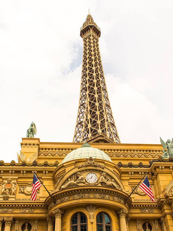 Eiffel Tower Art Print featuring the photograph Paris Las Vegas by SR Green