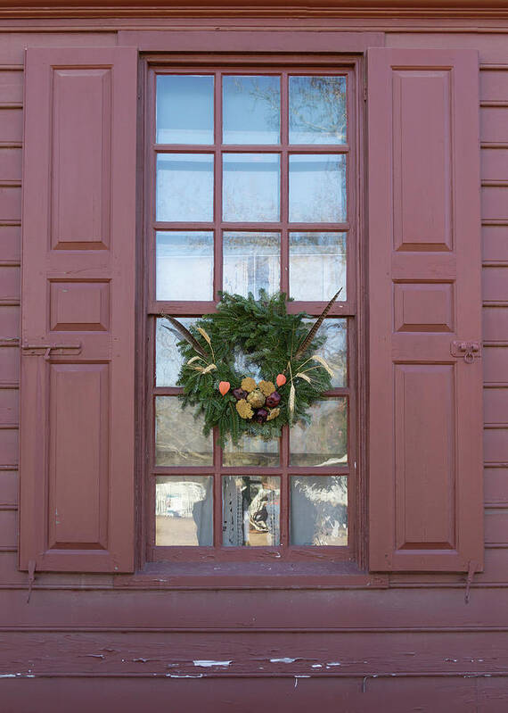 2015 Art Print featuring the photograph Window of Williamsburg 36 by Teresa Mucha