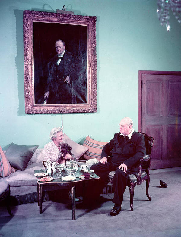 07/21/05 Art Print featuring the photograph The Churchills Have Tea by William Sumits