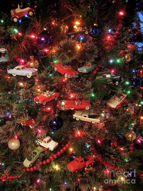 Cruising Art Print featuring the photograph Cruisin Round The Christmas Tree by Ron Long