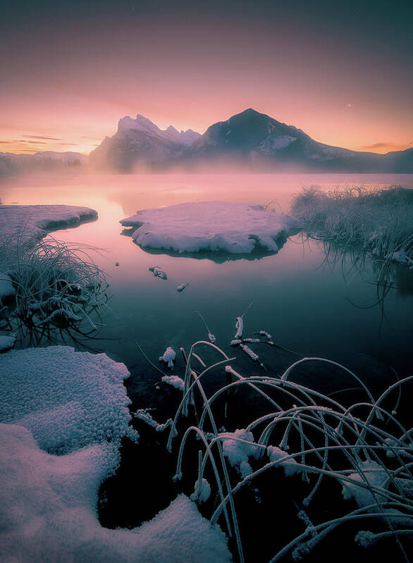 Winter Art Print featuring the photograph Dawn at Vermilion Lake by Henry w Liu