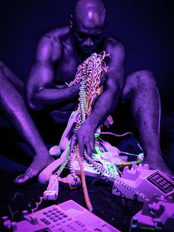 Black Light Art Print featuring the photograph Disconnected by Jose Pagan
