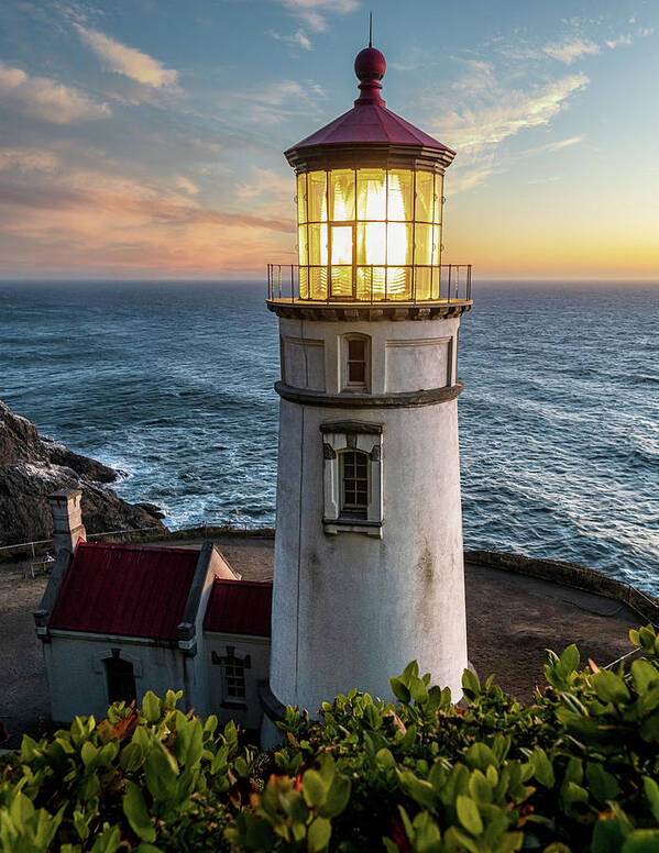 Beach Art Print featuring the photograph Heceta Head Lighthouse by Rudy Wilms