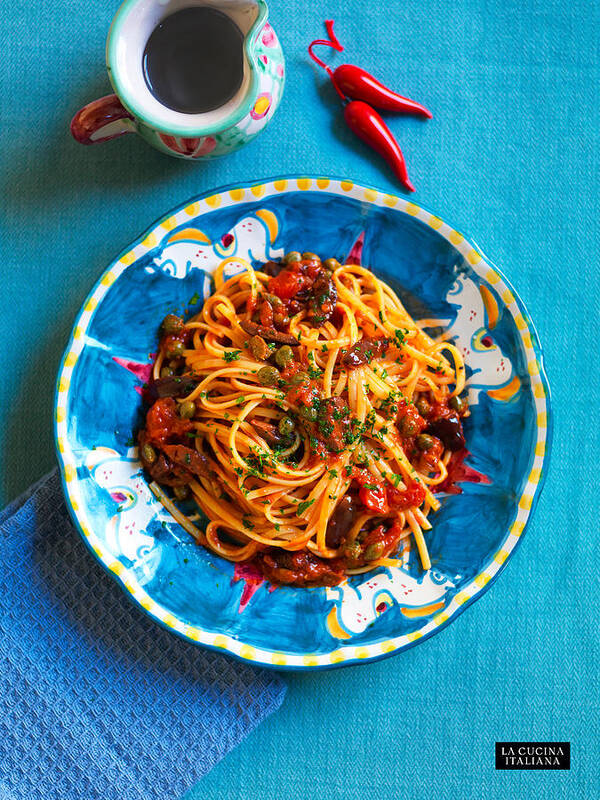 Cucina Art Print featuring the photograph Linguine with Puttanesca Sauce by Riccardo Lettieri
