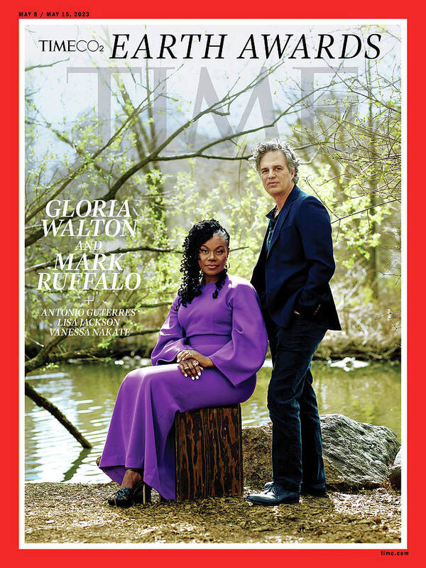 Co2 Art Print featuring the photograph The Earth Awards - Gloria Walton and Marc Ruffalo by Caroline Tompkins for TIME
