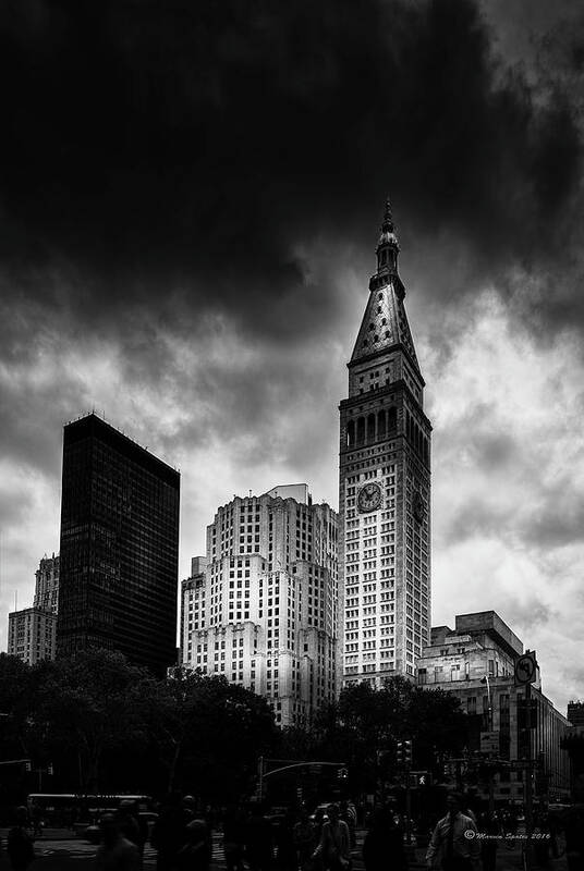 Ny Art Print featuring the photograph Met-Life Tower by Marvin Spates