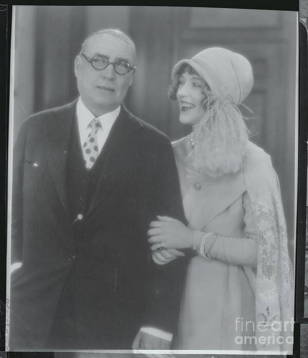 People Art Print featuring the photograph Marion Davies Posing With Father by Bettmann
