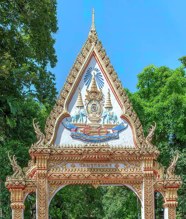 Scenic Art Print featuring the photograph Wat Maruk Khanakhon Temple Gate DTHNP0058 by Gerry Gantt