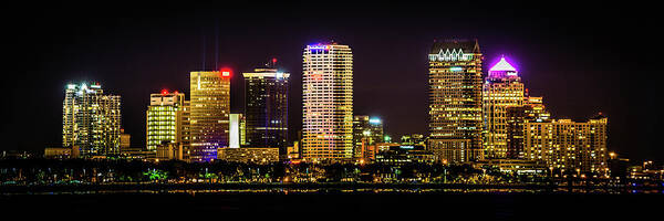 Architechture Art Print featuring the photograph Downtown Tampa Skyline by Joe Leone
