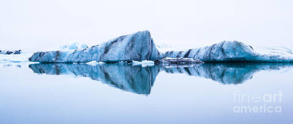 Jökulsárlón Art Print featuring the photograph Glacier Lake Iceland #7 by Frank Duran