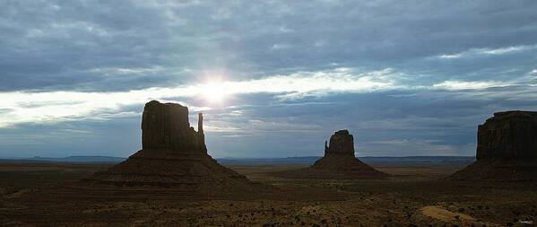 Monument Valley Art Print featuring the photograph Monument Valley 04 by Gordon Semmens