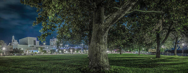 Leclaire Art Print featuring the photograph LeClaire Park by Ray Congrove