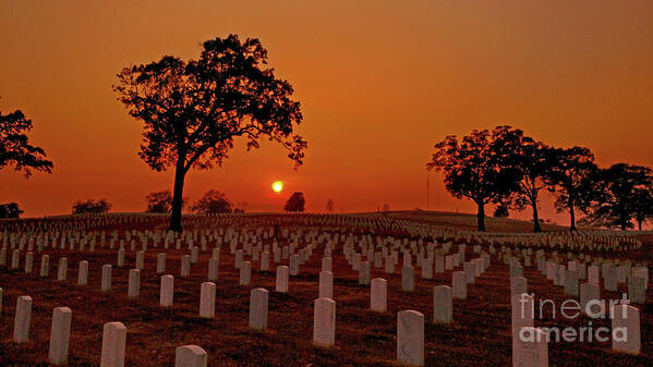 Chattanooga National Cemetery Art Print featuring the photograph Peaceful Sunset by Geraldine DeBoer