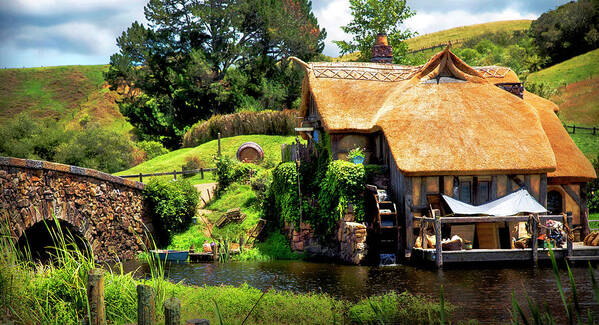 Hobbits Art Print featuring the photograph Serenity in the Shire by Kathryn McBride